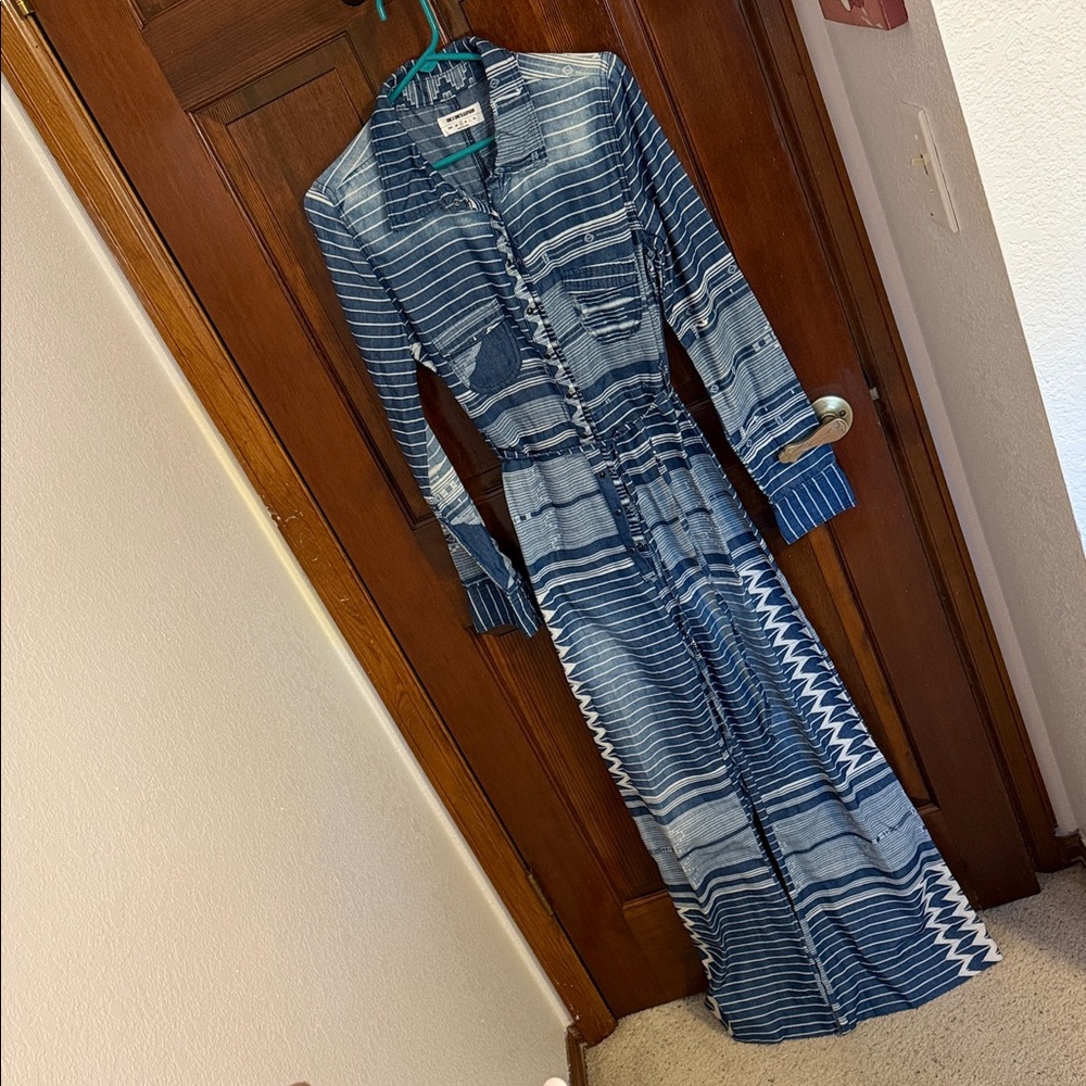 Stylish Blue and White Long Sleeve Jumpsuit
